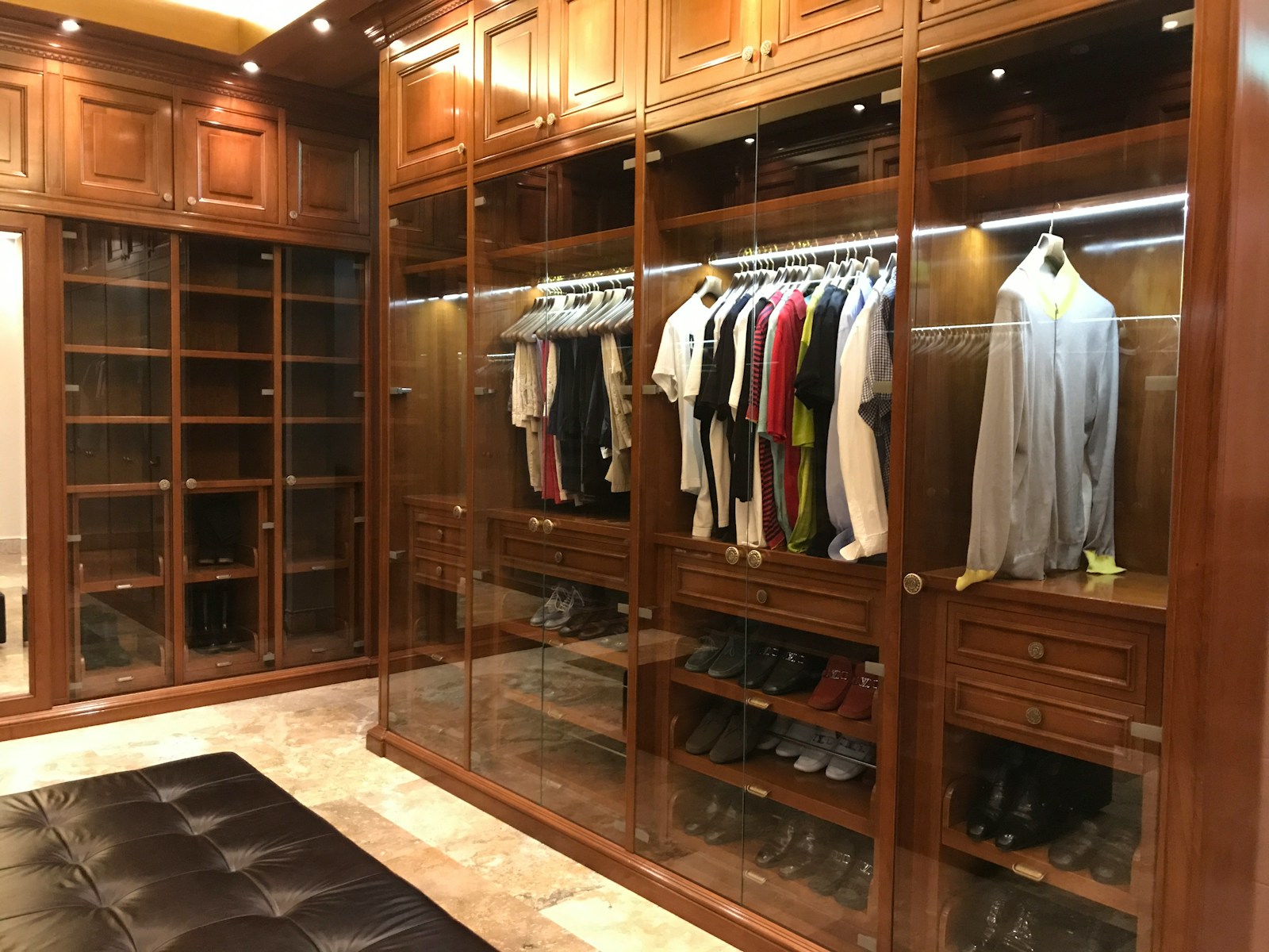 walk in closet